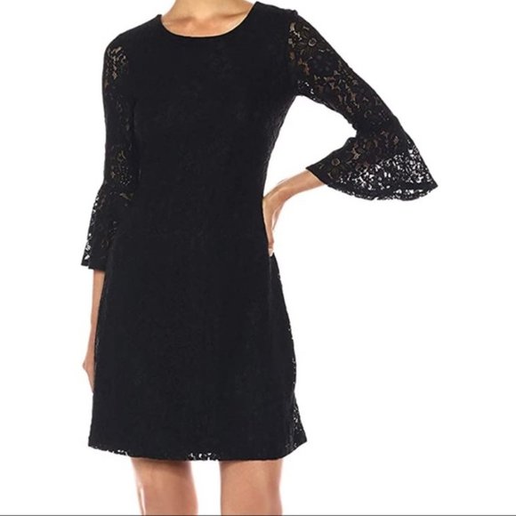 Tommy Hilfiger Dresses & Skirts - Tommy Hilfiger Women’s Stretch Lace Bell Sleeve Dress Size 12